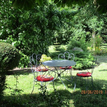 Le Domaine De Beaufai Bed & Breakfast Exterior photo