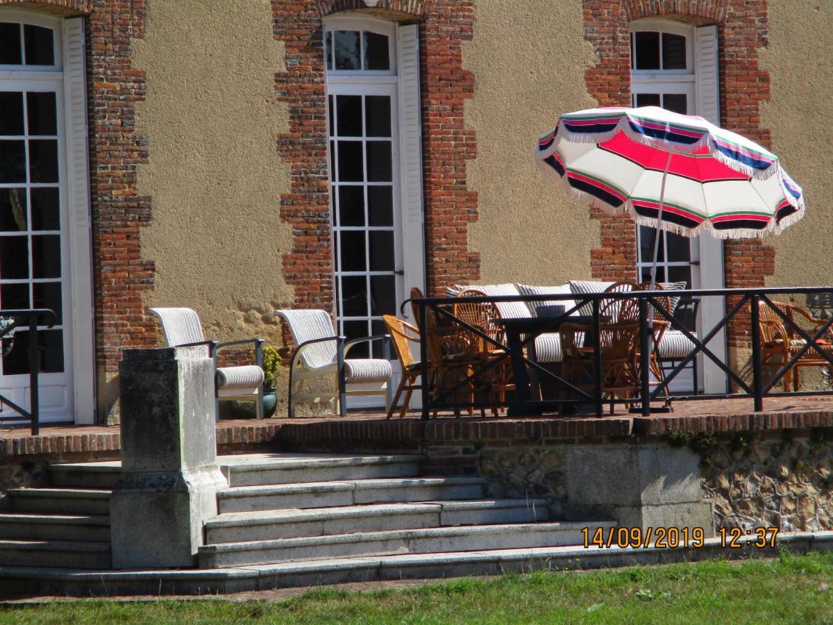 Le Domaine De Beaufai Bed & Breakfast Exterior photo